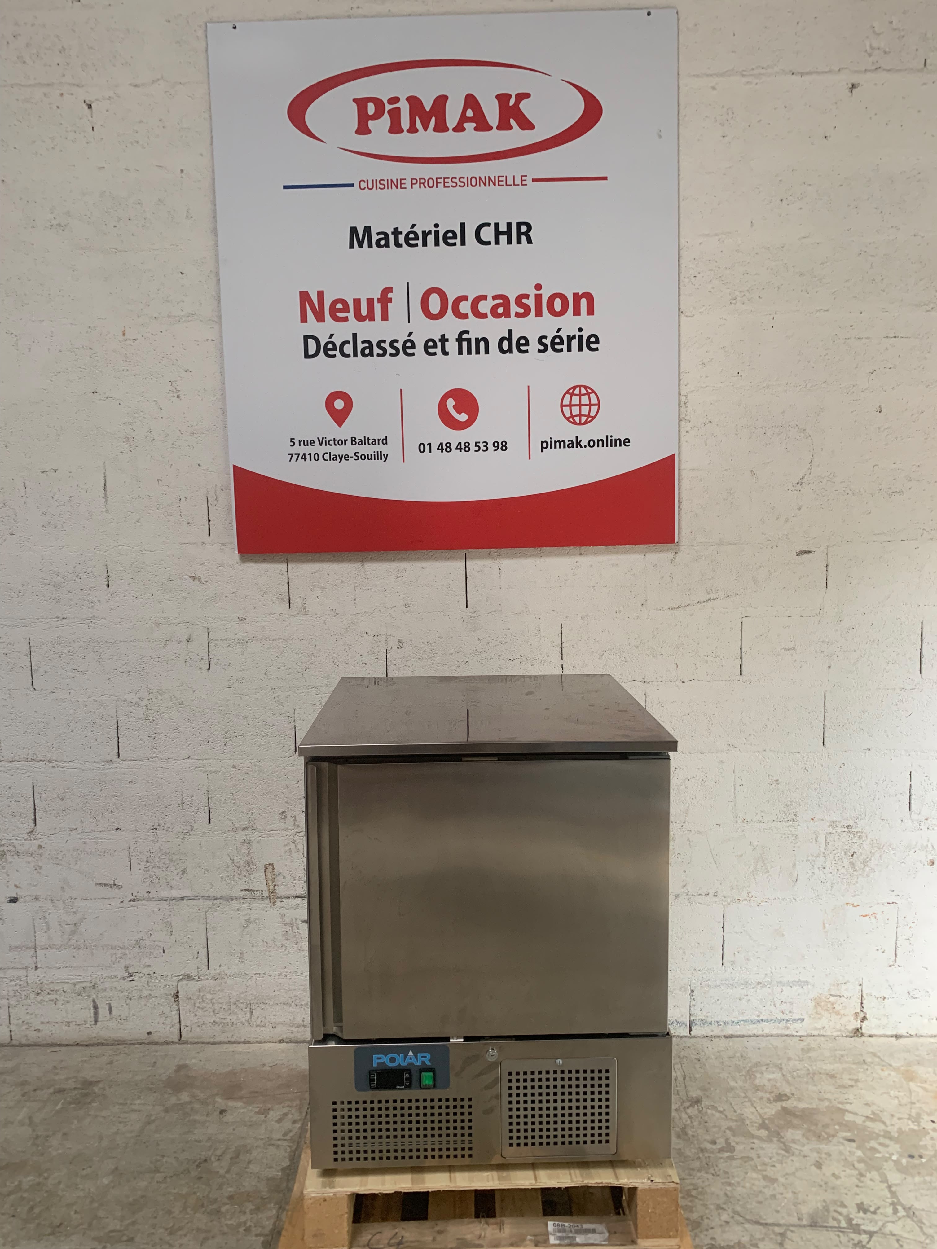 Soubassement positif pour poisson Polar Série U – 140 L – UA013