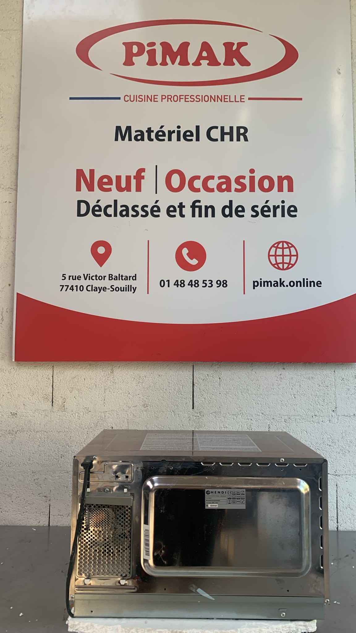 Micro-ondes professionnel programmable HENDI – 25 L – 1000 W