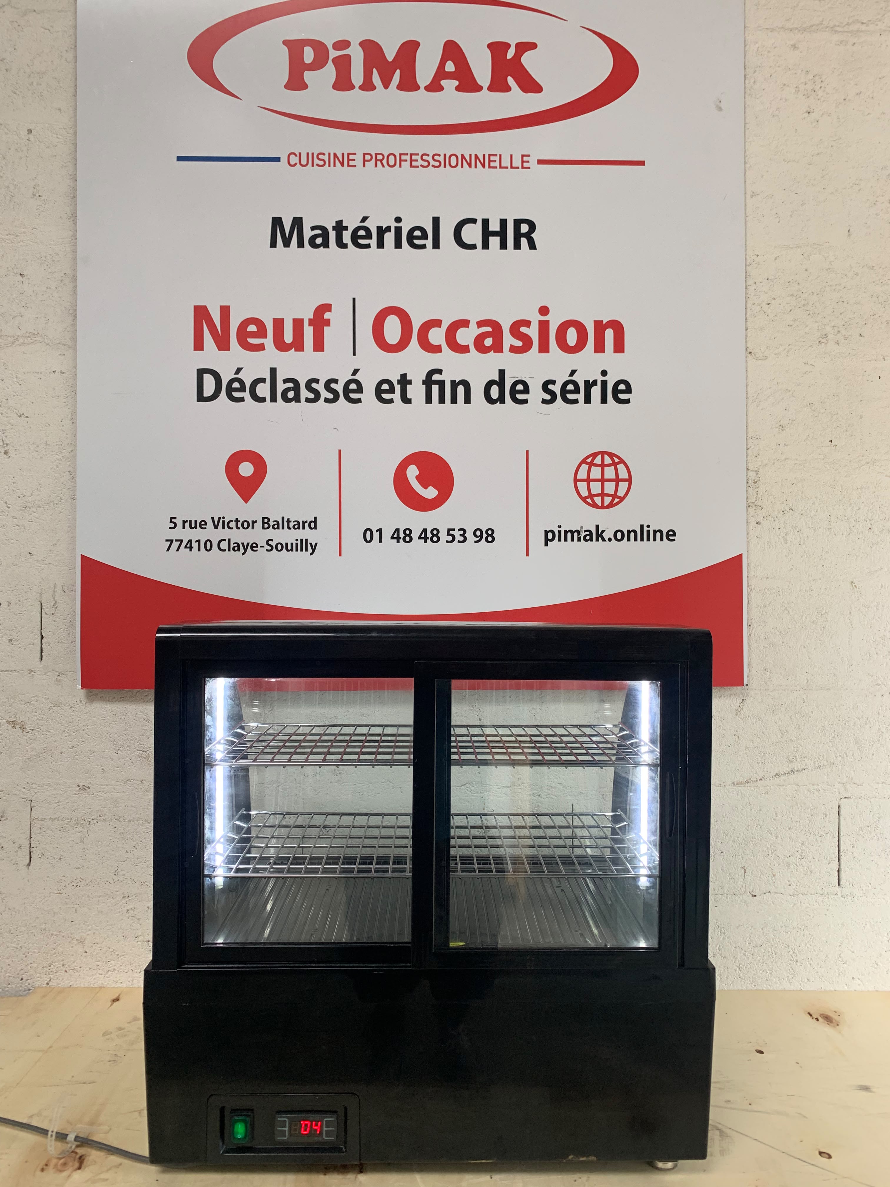 OCCAS1:Vitrine réfrigérée de comptoir Polar série C noire 100L CU636