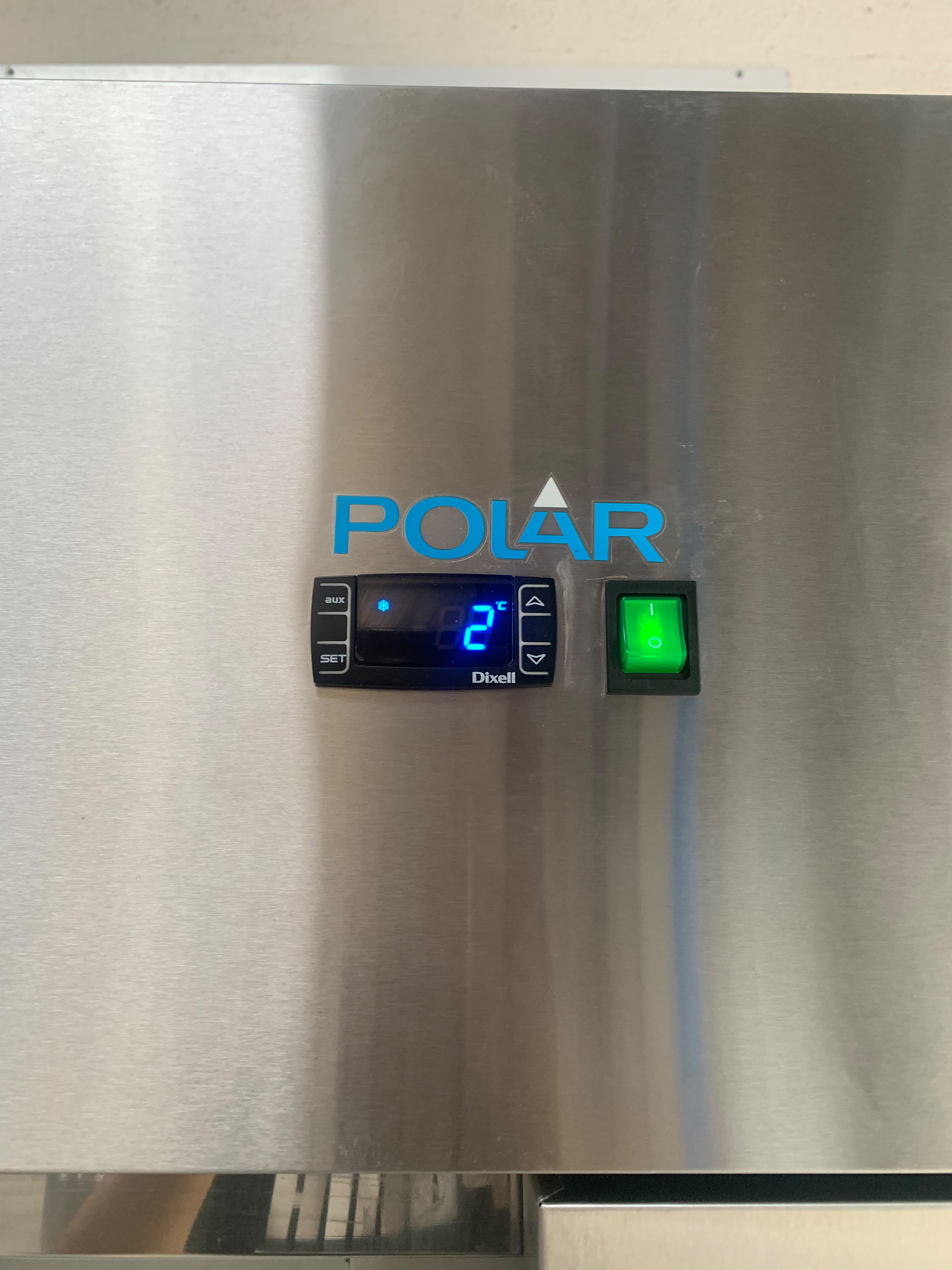 OCCAS4:Armoire réfrigérée positive GN double porte Polar Série G 1200L G594